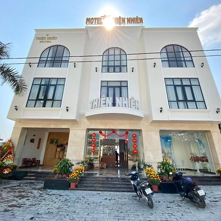 Hotel Thien Nhien Hong Ngu Exterior photo