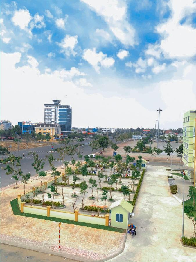 Hotel Thien Nhien Hong Ngu Exterior photo
