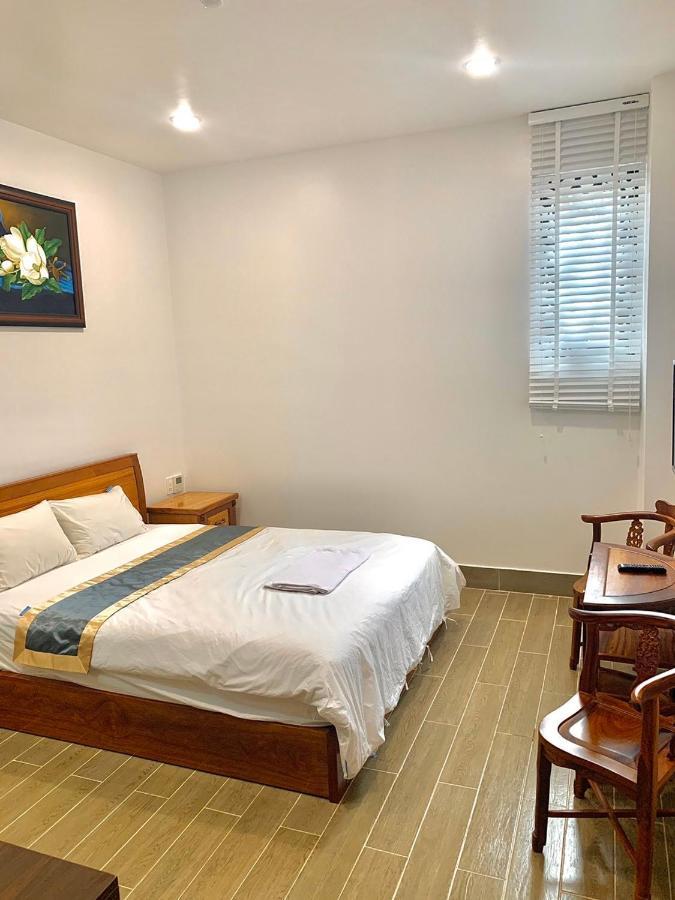 Hotel Thien Nhien Hong Ngu Exterior photo